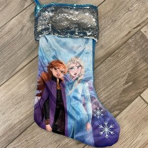 Frozen 2 Anna and Elsa chromas stocking